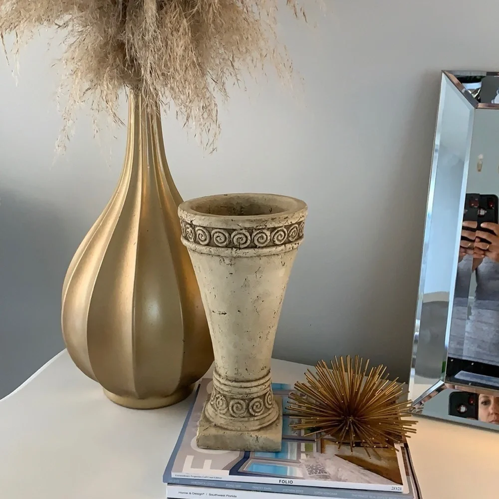 BEAUTIFUL Ornate SCROLLED‎ Cement VASE stone